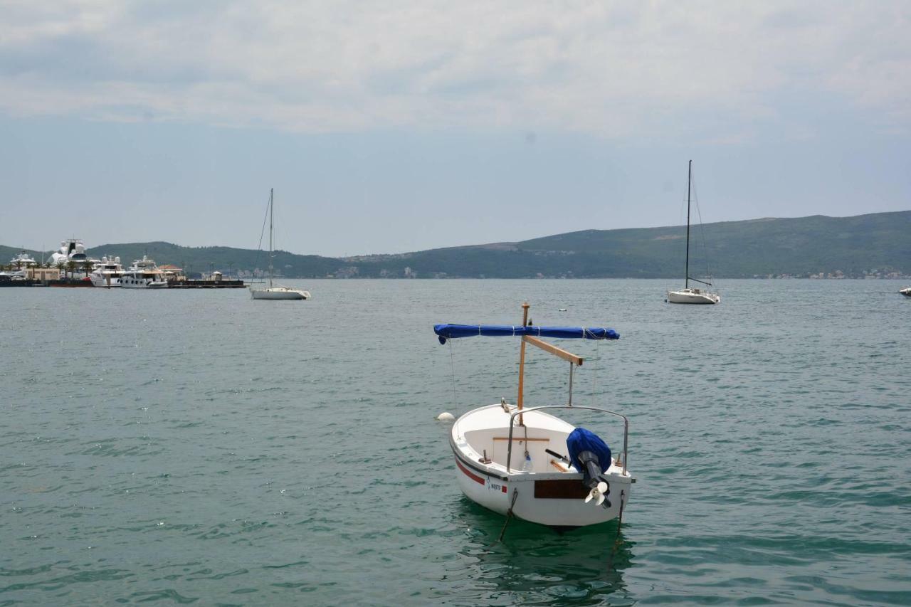 Small Oasis Apartment Tivat Exterior foto